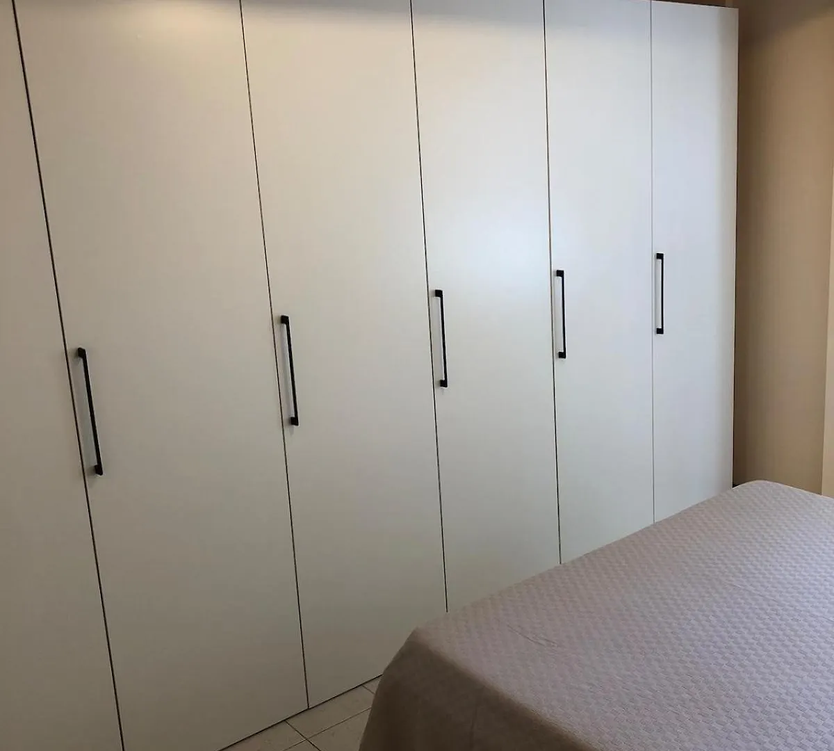 Gabriele Apartment With Private Garage بريشا